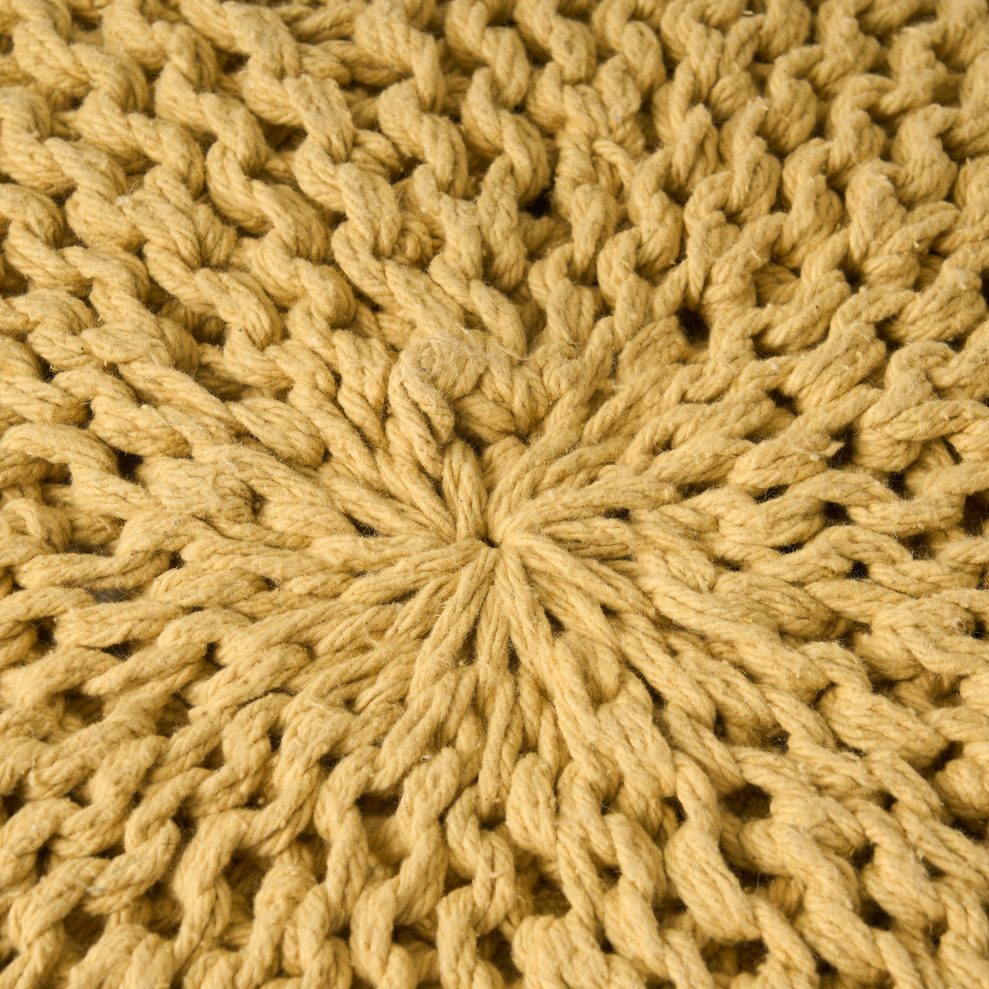 Yuny Round Pouf
