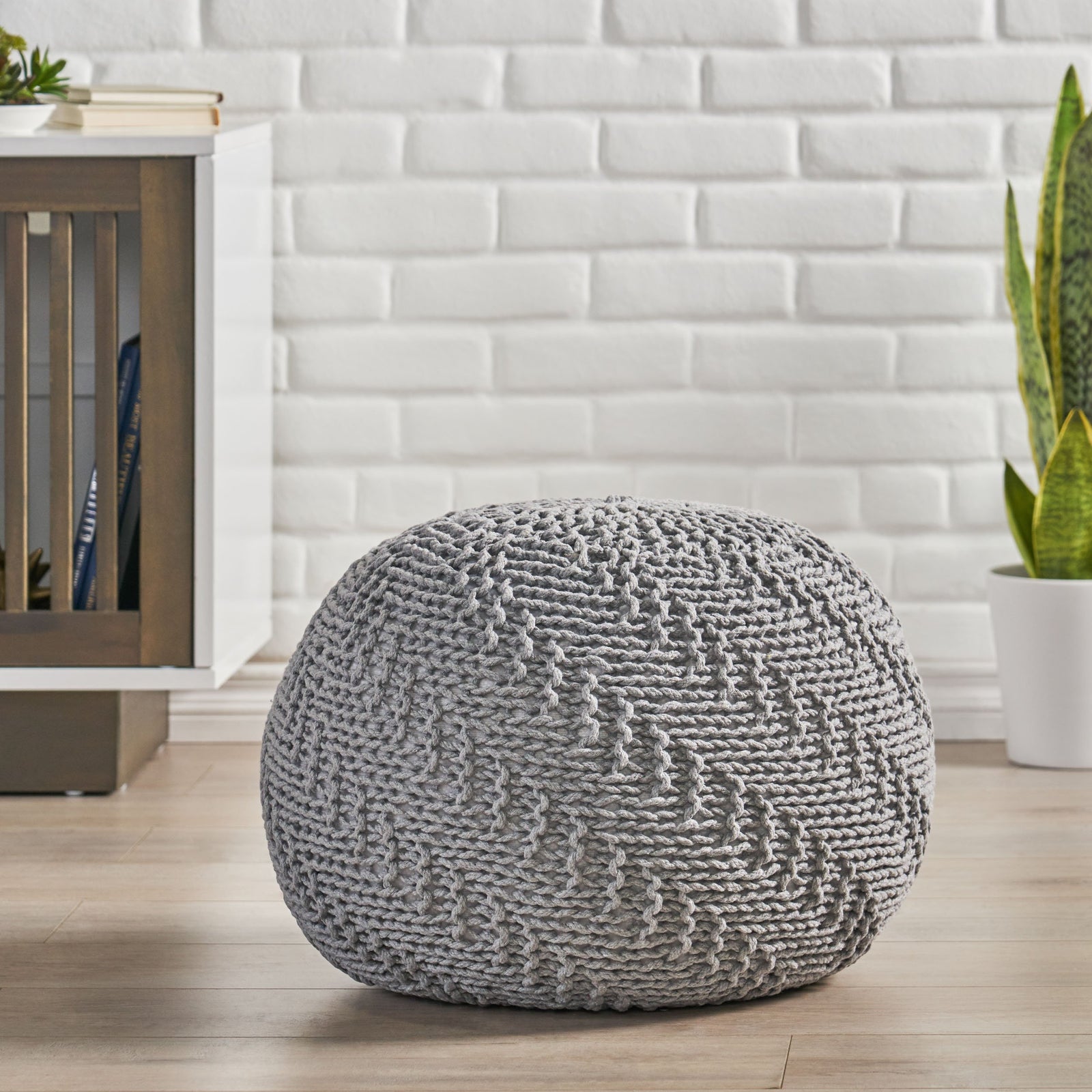 Beryl Modern Knitted Cotton Round Pouf – LePouf
